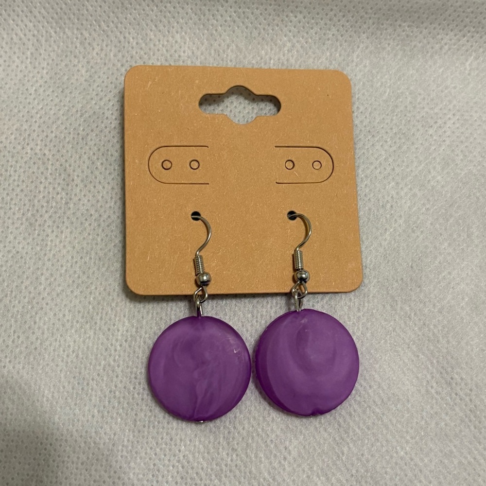 Chic Purple Dangle Earrings